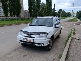 2013 Chevrolet Niva I Рестайлинг, белый, 500000 рублей, вид 2