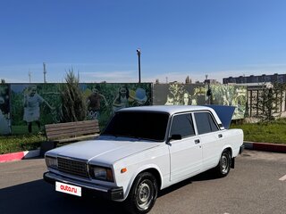 2006 Lada (ВАЗ) 2107, белый, 300300 рублей, вид 1