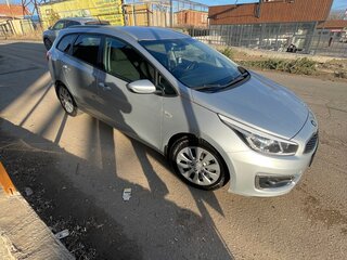 2017 Kia Ceed II Рестайлинг, серый, 1400000 рублей, вид 1