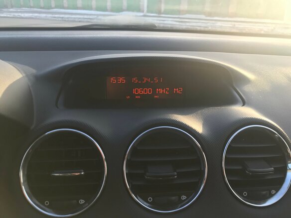 2011 Peugeot 308 I Рестайлинг, красный - вид 11