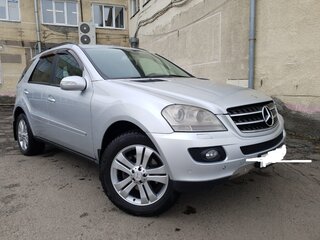 2006 Mercedes-Benz M-Класс 350 II (W164), серебристый, 1350000 рублей, вид 3