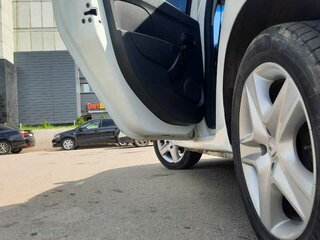 2017 Renault Logan II, белый, 400000 рублей, вид 5