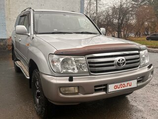 2006 Toyota Land Cruiser 100 Series Рестайлинг 2, серебристый, 2800000 рублей, вид 2