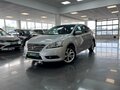 2015 Nissan Sentra VII (B17), серебристый