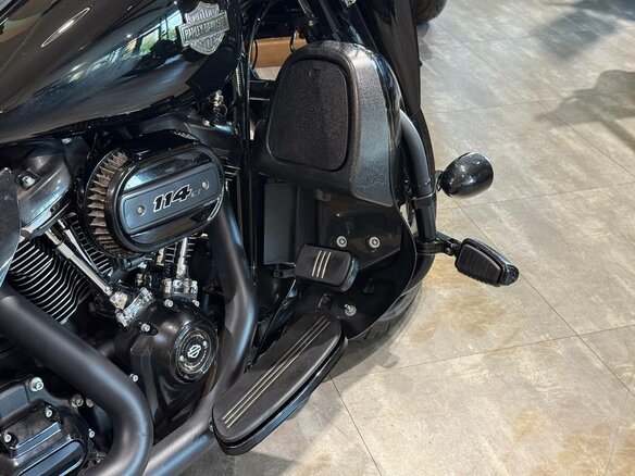 2022 Harley-Davidson Street Glide, чёрный, 2650000 рублей - вид 13