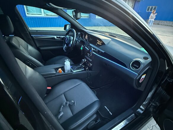 2011 Mercedes-Benz C-Класс 180 BlueEFFICIENCY III (W204) Рестайлинг, чёрный, 1340000 рублей - вид 9