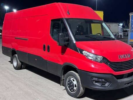 2024 Iveco Daily, синий, 8500000 рублей, вид 4