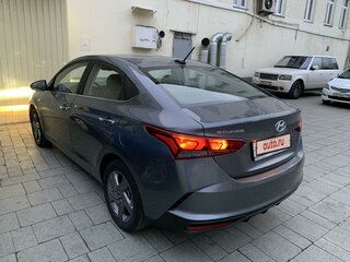 2020 Hyundai Solaris II Рестайлинг, серебристый, 1850000 рублей, вид 4