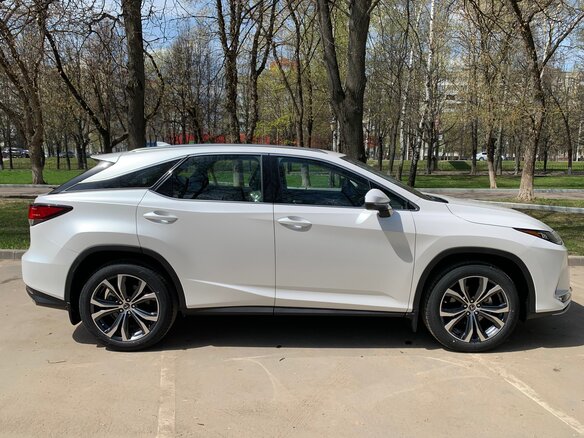 2021 Lexus RX 300 IV Рестайлинг, белый, 10000000 рублей - вид 10
