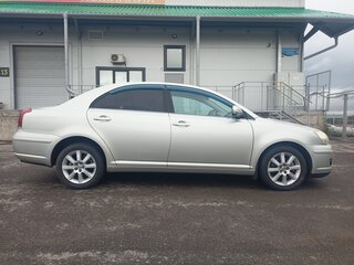2006 Toyota Avensis II Рестайлинг, серебристый, 920000 рублей, вид 2