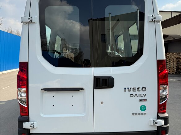 2024 Iveco Daily, белый, 3350000 рублей - вид 3