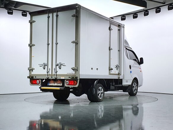 2024 Hyundai Porter II, белый, 3023000 рублей - вид 1