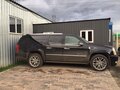 2010 Cadillac Escalade ESV III, чёрный - вид 2
