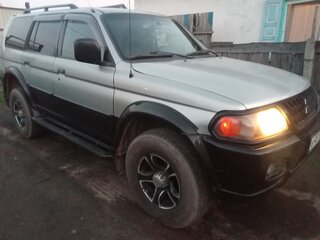 2001 Mitsubishi Pajero Sport I, серый, 880000 рублей, вид 1
