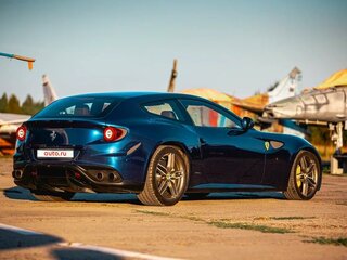 2014 Ferrari FF, синий, 12000000 рублей, вид 2