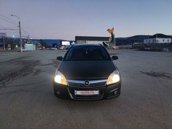 2008 Opel Astra H Рестайлинг, чёрный, 585000 рублей - вид 1