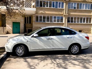 2005 Nissan Bluebird Sylphy II (G11), белый, 800000 рублей, вид 2