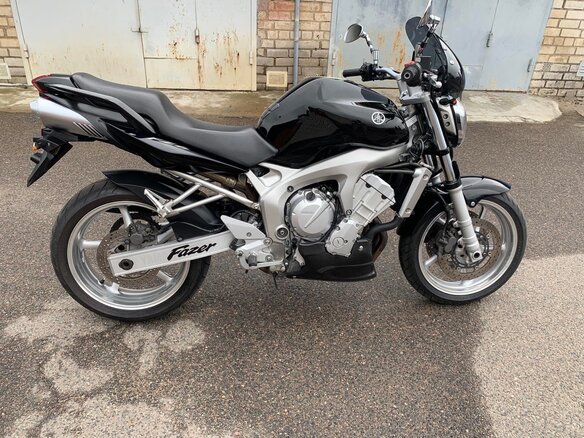 2005 Yamaha FZ6, чёрный, 390000 рублей - вид 4