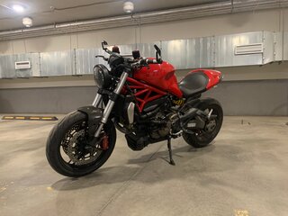 2014 Ducati Monster 1200, красный, 1000000 рублей, вид 1