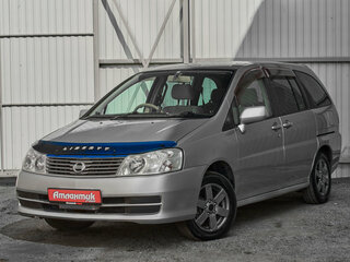 Nissan Liberty