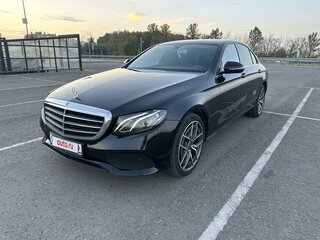 2019 Mercedes-Benz E-Класс 200 V (W213, S213, C238), чёрный, 3600000 рублей, вид 1