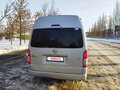 2016 Toyota HiAce, серебристый, 3500000 рублей - вид 3