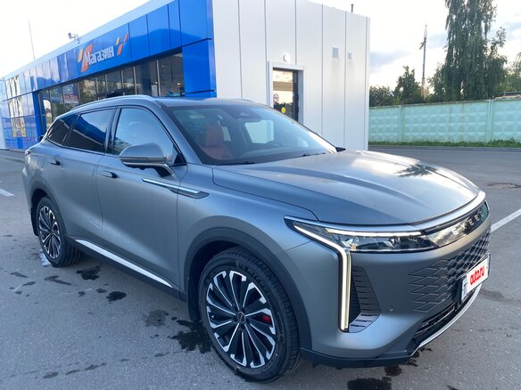 2024 Exeed RX, серый, 4500000 рублей - вид 3