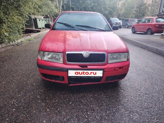 2001 Skoda Octavia I (A4) Рестайлинг, красный, 180000 рублей, вид 1