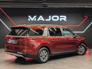 2022 Kia Carnival IV, красный, 3215000 рублей, вид 5