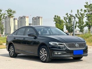 2022 Volkswagen Lavida III, чёрный, 1380000 рублей, вид 1