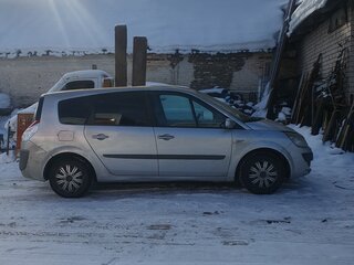 2007 Renault Scenic II Рестайлинг, серебристый, 500000 рублей, вид 2