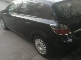 2008 Opel Astra H Рестайлинг, чёрный, 475000 рублей, вид 2