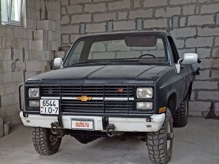 1985 Chevrolet C/K III, чёрный, 1107953 рублей, вид 2