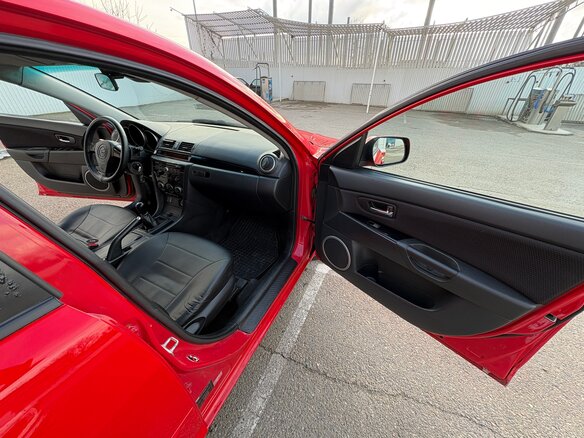 2008 Mazda 3 I (BK) Рестайлинг, красный, 420000 рублей - вид 8