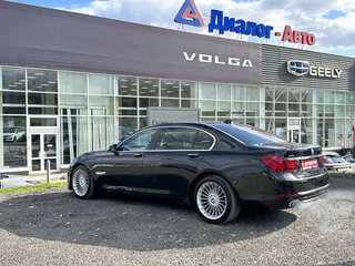 2013 BMW 7 серии Long 750Li xDrive V (F01/F02/F04) Рестайлинг, чёрный, 2060000 рублей, вид 3