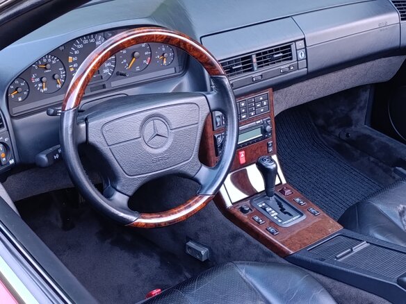 1994 Mercedes-Benz SL-Класс 320 IV (R129), красный, 4400000 рублей - вид 20