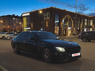 2019 Mercedes-Benz E-Класс 200 V (W213, S213, C238), чёрный, 3399990 рублей, вид 1