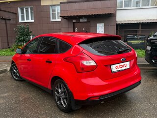 2012 Ford Focus III, красный, 700000 рублей, вид 4