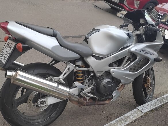 1998 Honda VTR 1000, серебристый, 350000 рублей - вид 7