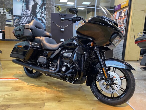 2020 Harley-Davidson Road Glide, чёрный
