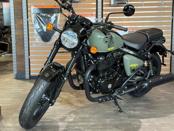 2026 Royal Enfield Shotgun, зелёный, 732000 рублей - вид 1