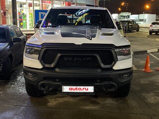 2024 Ram 1500 Crew Cab V, белый, 8700000 рублей, вид 3