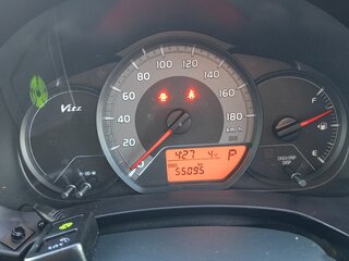 2018 Toyota Vitz III (XP130) Рестайлинг 2, серый, 1150000 рублей, вид 5