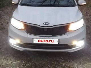 2017 Kia Rio III Рестайлинг, белый, 750000 рублей, вид 2
