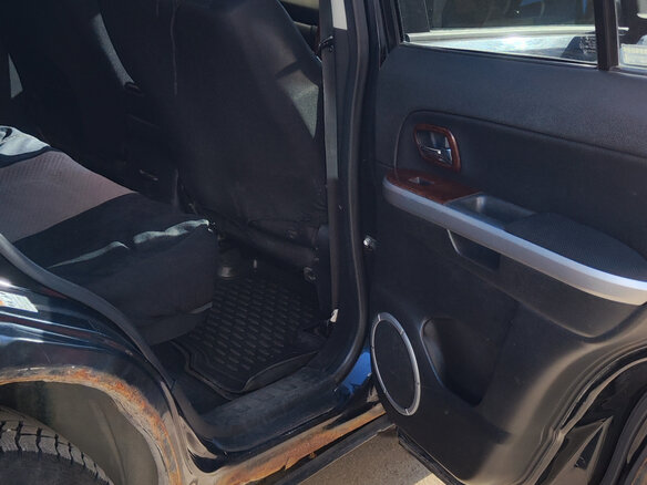 2005 Suzuki Escudo III, чёрный, 500000 рублей - вид 13