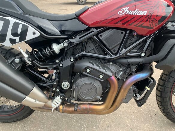 2020 Indian FTR 1200, красный, 1290000 рублей - вид 11