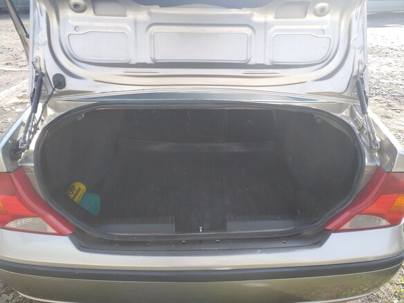 2004 Ford Focus I Рестайлинг, золотистый - вид 12