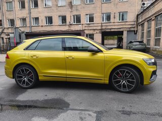 2021 Audi Q8 45 TDI I (4M), жёлтый, 7500000 рублей, вид 4