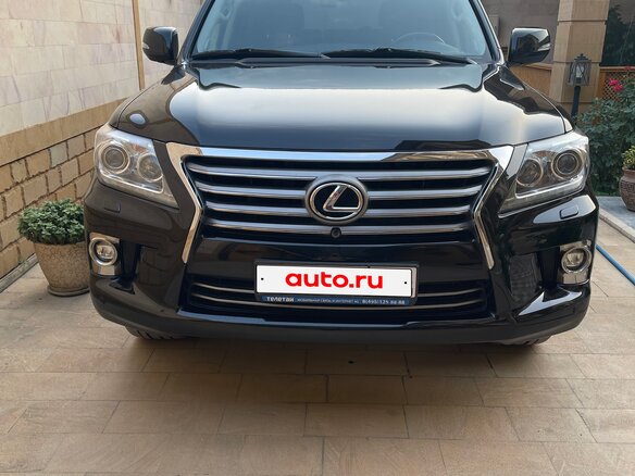 2015 Lexus LX 570 III Рестайлинг, чёрный, 5500000 рублей - вид 1