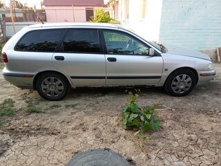 1999 Volvo V40 I, серый, 150000 рублей, вид 4